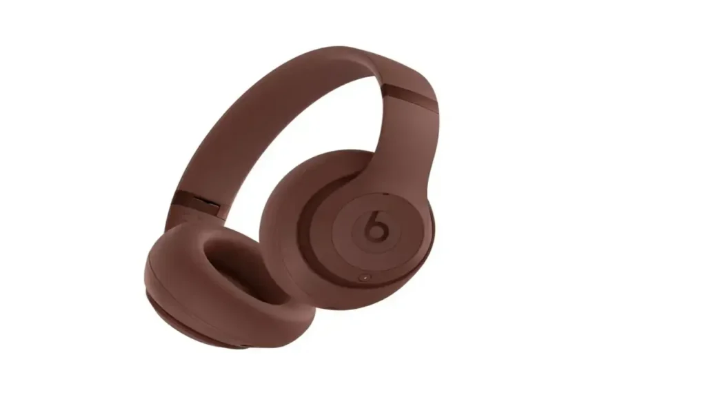 Beats Studio Pro Kim Special Edition